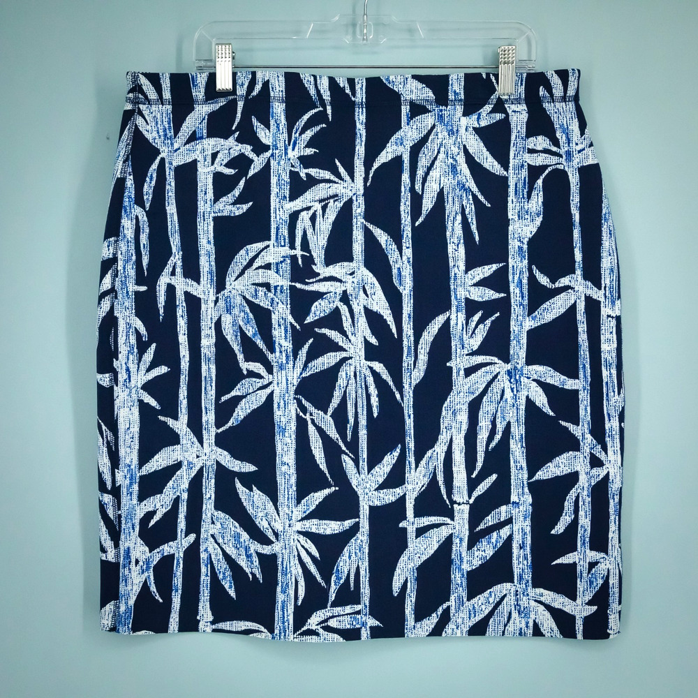 J. McLaughlin Size XL Halle Blue Bamboo Geometric Reversible Catalina Knit Skirt